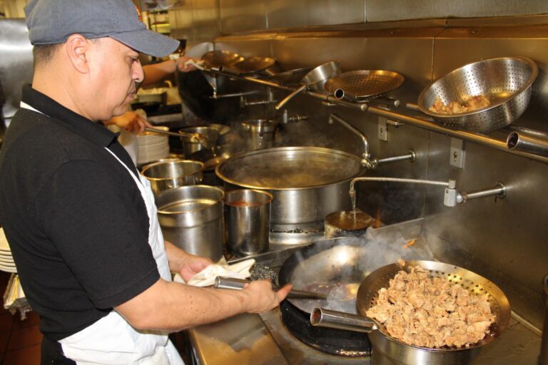 93822175 2765721053475540 5590488664091131904 o 768x512