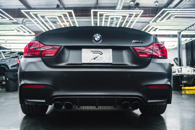 black bmw m4 coupe 3849556 2048x1368 1 768x513