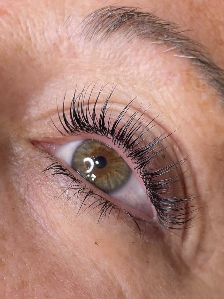 3273D42E B329 42EC 8E62 81D34144C705 768x1026