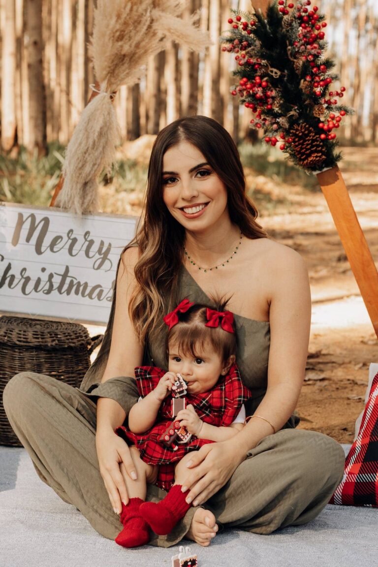 Mother and daughter Christmas pic 768x1152